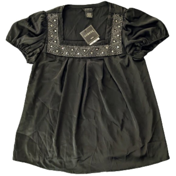 ๐George Stretch Black Short Sleeve Top (Size L) NWT๐